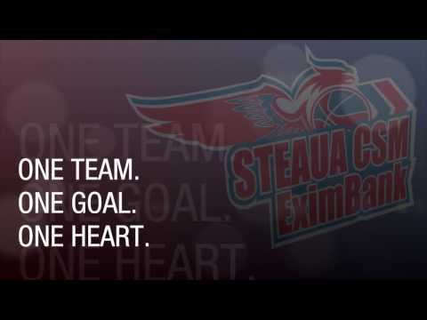 Robert Nyakundi dunks in practice