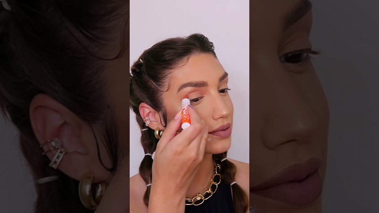 Delineadores game on! By thassyane Miranda