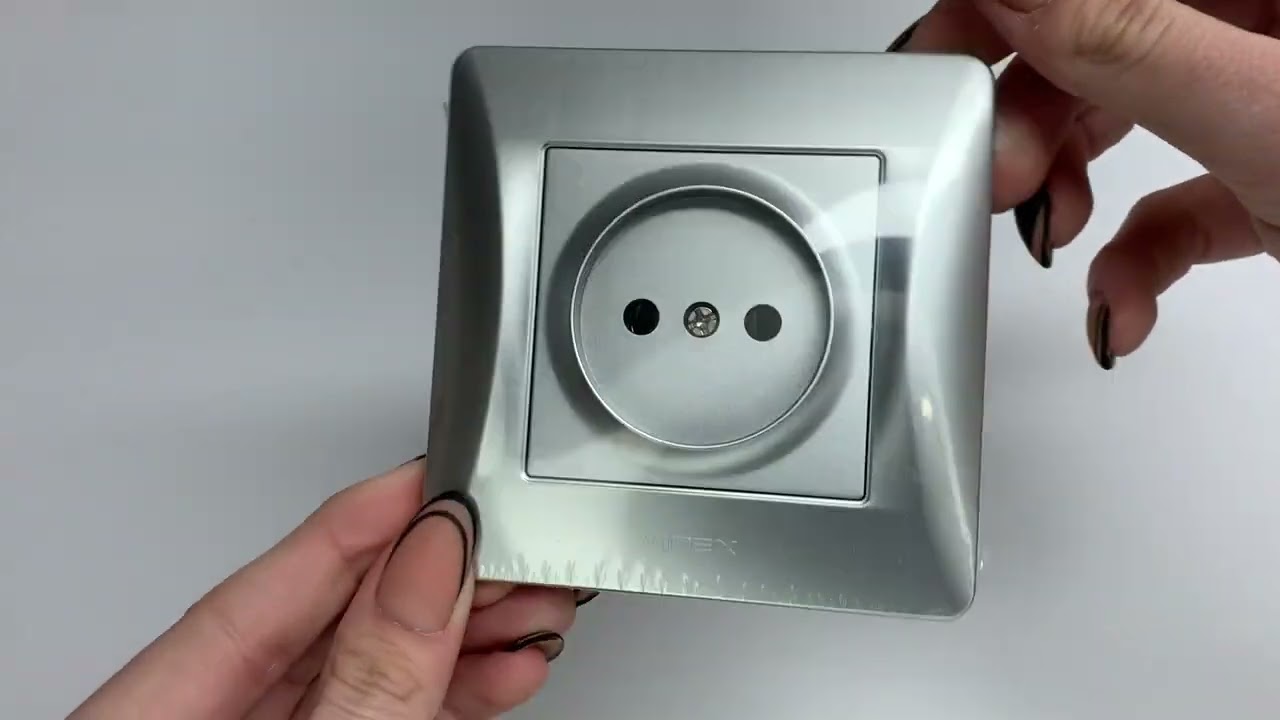 Розетка одинарна б/з VIDEX Binera срібний шовк (VF-BNSK1-SS)