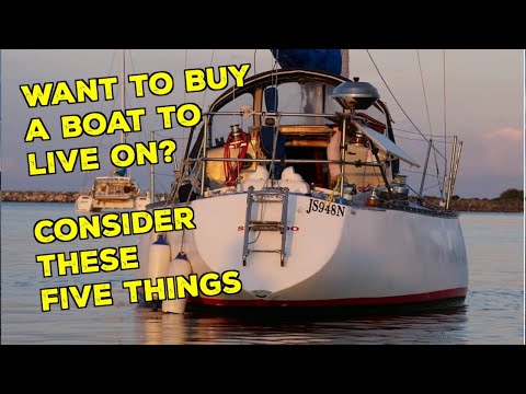 5 Essential Tips Before Buying a Liveaboard Boat | Avoid Costly Mistakes!