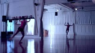 Hark the Herald Angels Sing by Mannheim Steamroller