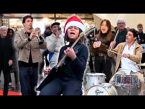 Shy kid plays guitar like a GOD and shocks everyone 💀 Thunderstruck AC/DC