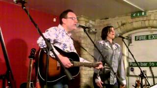 Bob Collum   Johnny Held Em Down