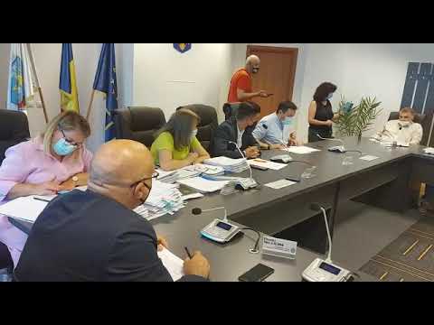 Primăria Ploiești va notifica ACS Petrolul 52 să nu mai folosească denumirea "Petrolul"