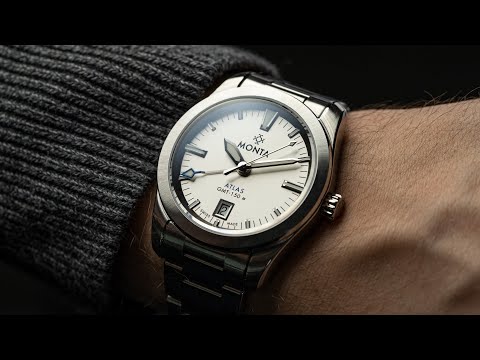 The BEST Microbrand Watch I Have Ever Reviewed - The Monta Atlas GMT Review (2020)