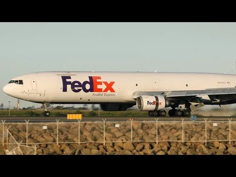 FedEx flight 80 — Animation vs. Real life #planecrash