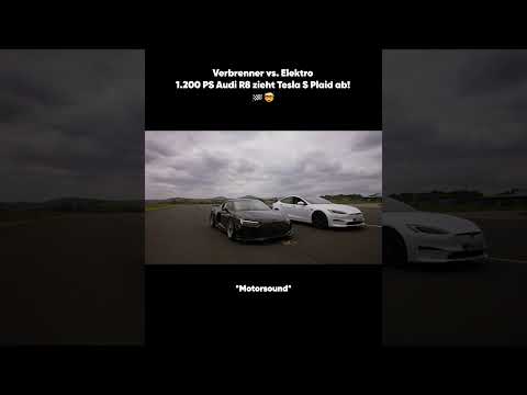 Verbrenner vs. Elektro: 1.200 PS Audi R8 zieht Tesla S Plaid ab! 😱💪 | GRIP #shorts #throwback #628