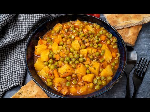 Greek Peas and Potato Stew Arakas Latheros