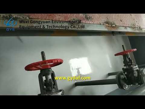 Dissolved air flotation clarifier