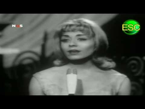 ESC 1962 Winner Reprise - France - Isabelle Aubret - Un Premier Amour