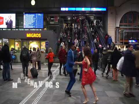 Damián Vergés mit Marzena Vergés Salsa Cubana am Bahnhof www.bailaloasi.ch