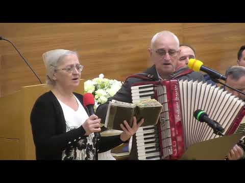 Au cântat la botezul nepoatei o cântare Specială!