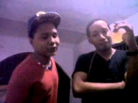 Nino Rafaga curandose con el bembu feo de los reyes pto pta.