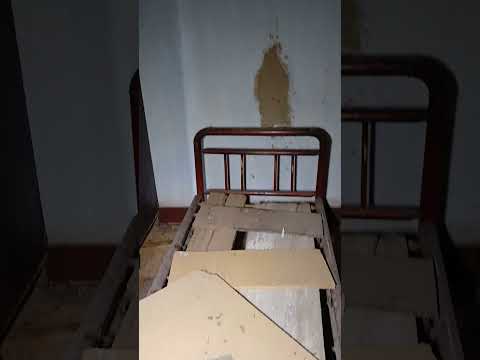 O que as paredes deste casarão de 1800 escondem