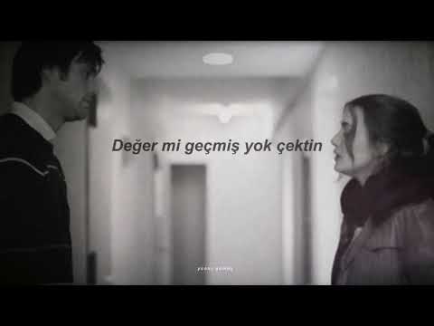 Oktay Engin - Sor Soruştur (Sözleri)