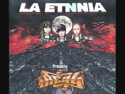 la etnia - de la cuna al ataud