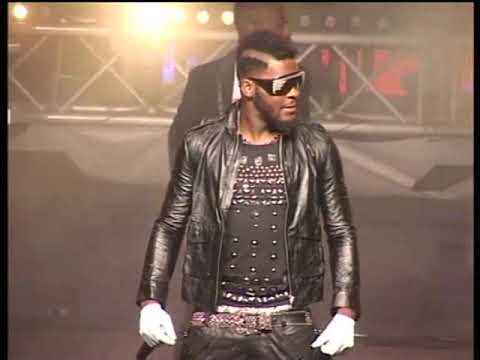 DJ ARAFAT CONCERT LIVE COMPLET 2011 AU PALAIS DE LA CULTURE (un artiste ne meurt jamais )