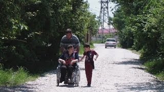 preview picture of video 'Olympic refugees in Sochi'