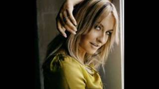 Sarah Connor- Living to love you