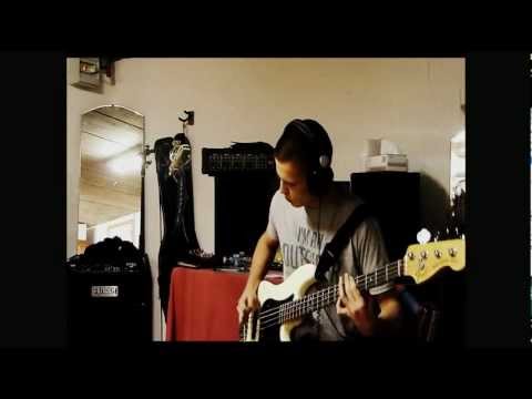 Arctic Monkeys - Teddy Picker (Bass cover) WITH TABS