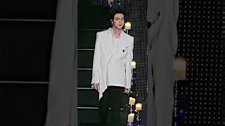 Download lagu tampan mempesona #jin #bts #army #shorts #subscribe mp3 Download lagu tampan mempesona #jin #bts #army #shorts #subscribe mp3