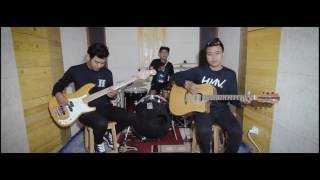 Download lagu HIMOVER X KARNAMEREKA - GAGAL KAWIN // KARNAKUSTIK mp3