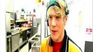 Dougie - Crazy little thing called love