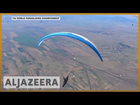 Paragliding world champs: 150 pilots compete for titles