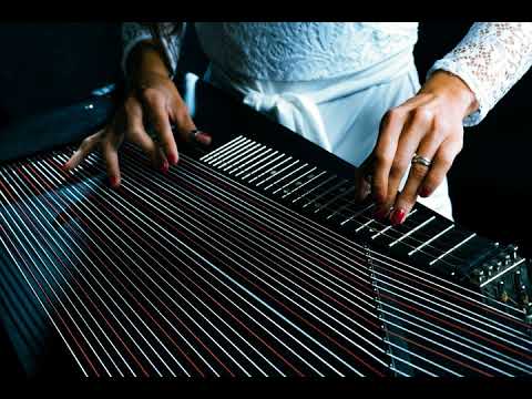 Urška Sajovic // Zither Magic Meditation