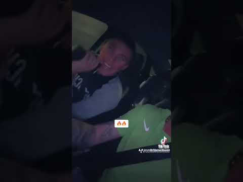 MC FREESTYLE IN CAR!!