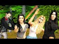 Kardashians Running from Zombies (The Walking Dead Spoof) Kardashians Running from Zombies (The Walking Dead Spoof)
