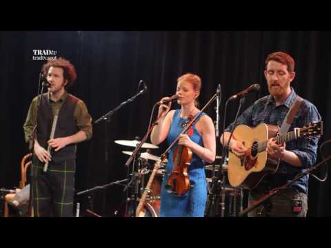 Breabach perform Mo Thruaighe Leir thu Ille Bhuidhe live at Paisley Arts Centre