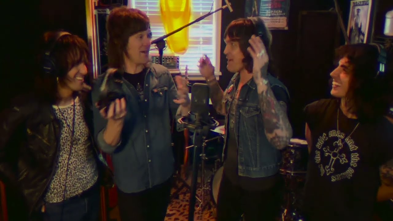 Tuk Smith & The Restless Hearts-Sadie Mae - YouTube