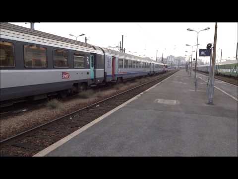 Départ d'une rame réversible Corail de la gare de Paris Bercy le 5 septembre 2012