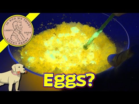 Totally Gross Science Lab Experiments - Glowing Jelly Balls - Glow Snow & Shining Stars