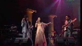 Download lagu dewa feat kris dayanti - pupus (LIVE) mp3