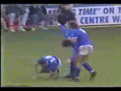 Millwall 2 Nottingham Forest 2 - Barclays Lge Div 1, The Den, 22nd October 1988 - Razor cuts it fine