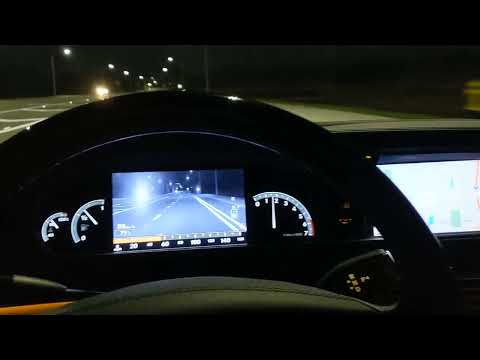 W221 Mercedes-Benz Designo S600 V12 - Night Vision feature.