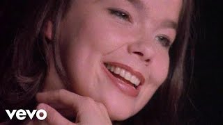 Björk - Play Dead video