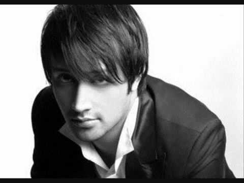 Le Ja Tu Mujhe *Atif Aslam* - F.A.L.T.U (2011) *New Full Song*