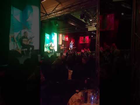 FADO TANGO (Esquina de Rua) - Luís Saturnino