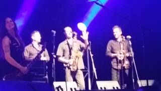 Suzi Quatro. Too Big.