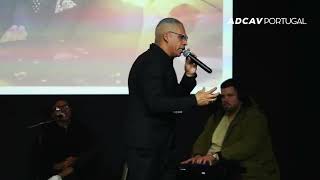 MUITAS VOZES TENTAM TE CONFUNDIR, MAS DEUS TEM UMA RESPOSTA!