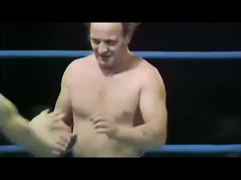 The Dynamite Kid VS Tony Scarlo 1977