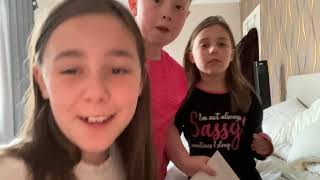 Download lagu Me and my cousins were wrestling on the bed 😊😊 mp3
