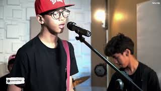 Download lagu CANTIK TAPI BAU by Sukses Lancar Rejeki Jamming At RIOTS, ROLOVE Studio.  mp3