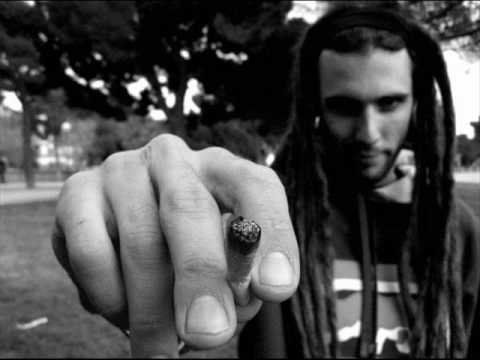 Swan Fyahbwoy - Alianza no trata ft Cobra