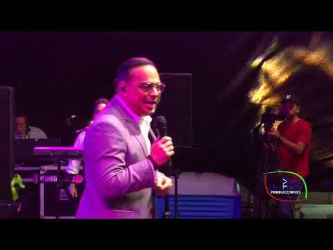 GILBERTO SANTA ROSA - UN MONTON DE ESTRELLAS (POLO MONTAÑEZ) - CARNAVAL DE BARRANQUILLA 2020.