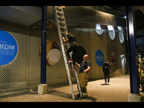 Jongen en meisje opgesloten in parkeergarage van winkelcentrum De Loper Vlaardingen