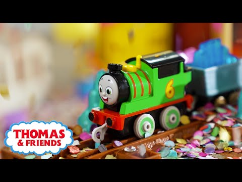 The Sodor Parade! | Watch Out Thomas - Kids TV Series, Kingdom Kids Zone - Thomas & Friends